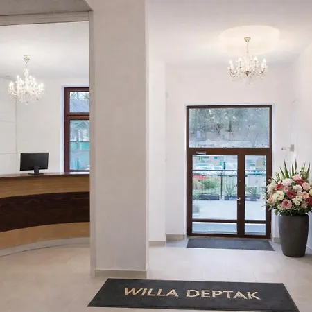 Deptak 3*